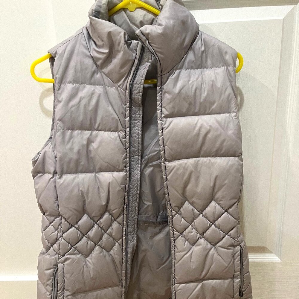 Grey Athleta vest, medium